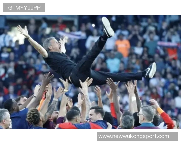 2025赛季收官战恩里克淡谈六冠王萨福诺夫手骨折依然神勇扑点球